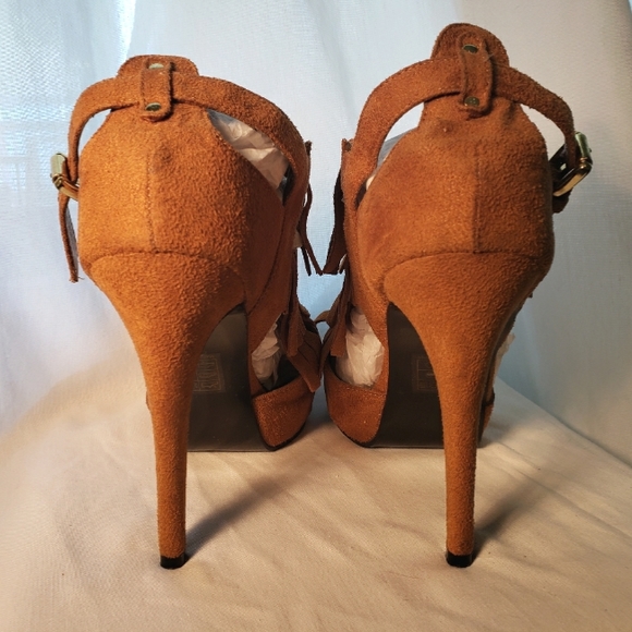 N.Y.L.A “Fancy” Suede Leather, Fringe Platform, 5 Inch Stiletto Heels - Picture 5 of 10